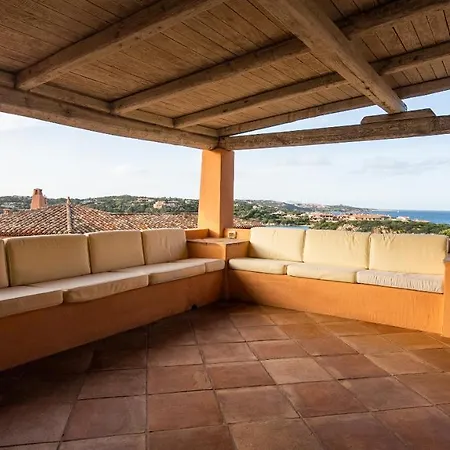 Welcomely - Smeralda Rooftop *